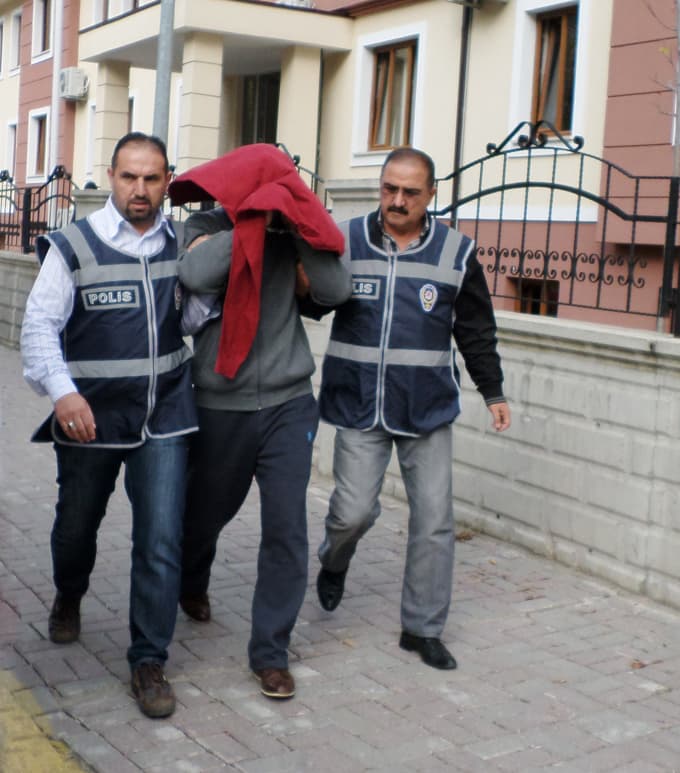 100'e yakın sabıkası olan şahıs yakalandı
