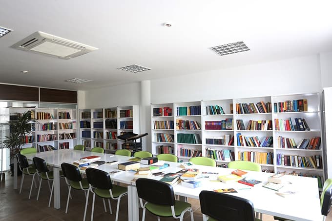 Fikir ve Sanat Akademisi'nde kayıtlar sürüyor