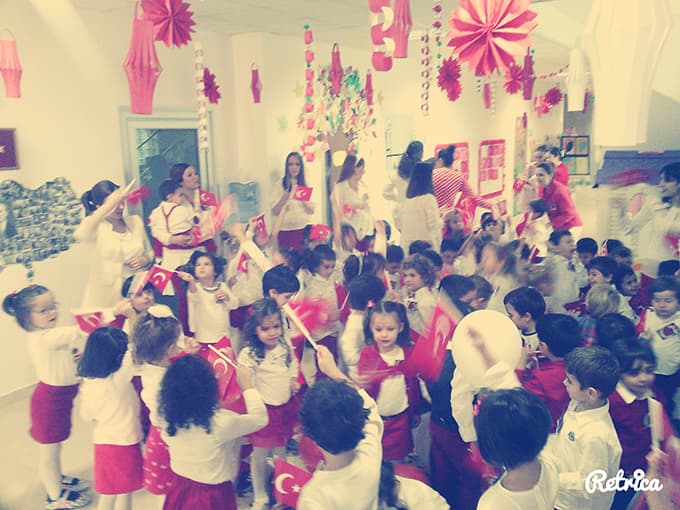Minikler, Cumhuriyet Bayramı'nı coşkuyla kutladı
