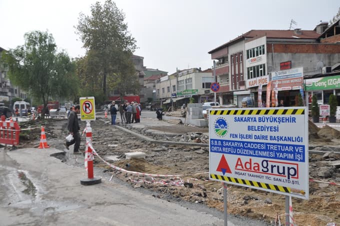 Esnaf, kavşak çalışmaları için istekte bulundu