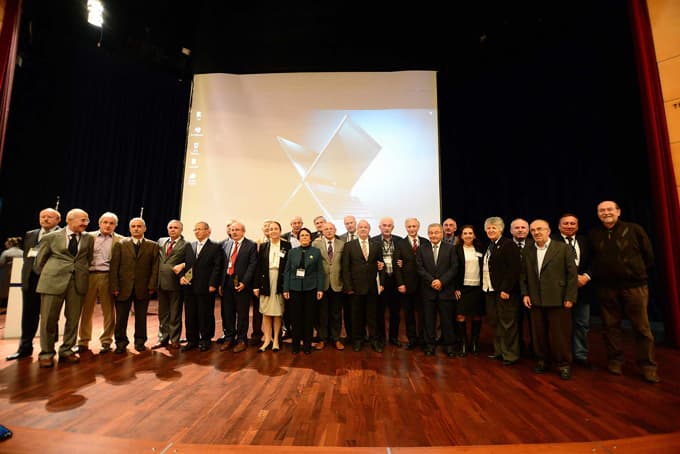 40 yıllık mezunlar buluştu