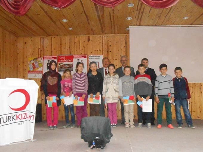 Taraklı Ortaokulu'nda Kızılay Haftası kutlandı