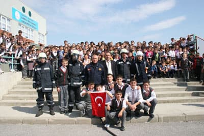 İlköğretim Okulu'nda Yangın Tatbikatı