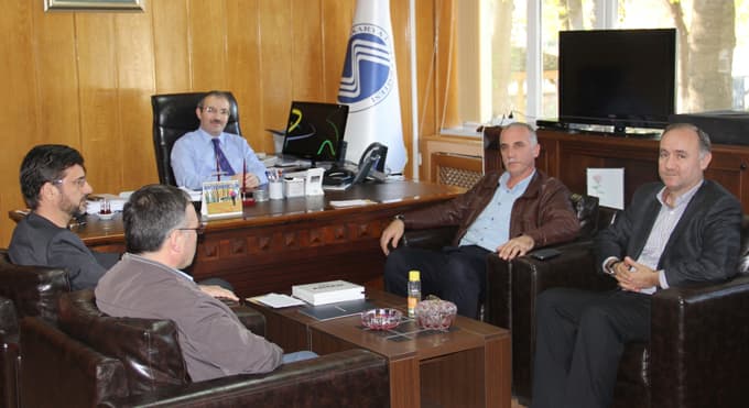 İlahiyat Fakültesi öğrencileri burs bekliyor