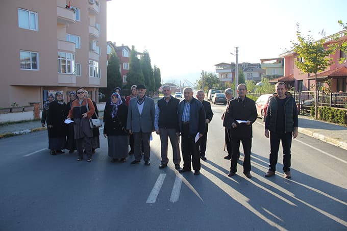 Vatandaşlar Kenan Sofuoğlu Caddesi'ne otobüs hattı istiyor