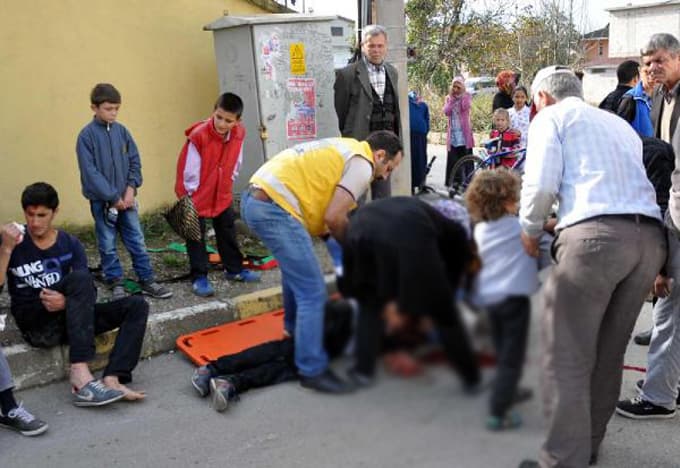 Küçük çocuk 'korku dolu gözlerle' olayı izledi