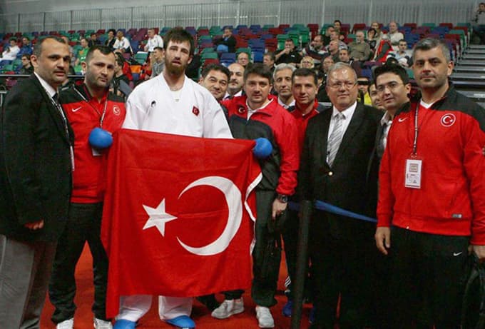 Milli sporcumuz Enes Erkan, Dünya Şampiyonu oldu