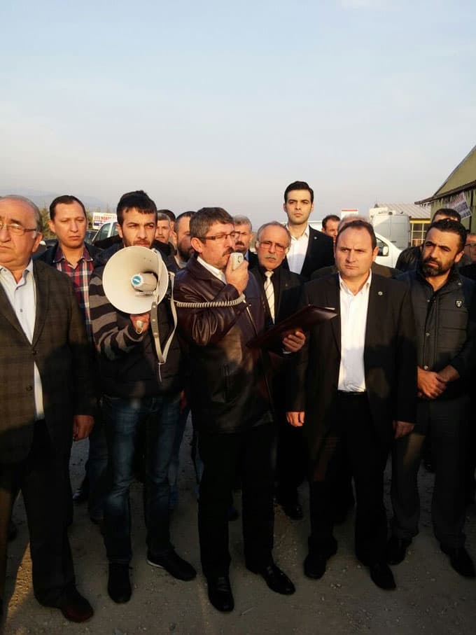 İşten çıkarılan 23 işçi için basın açıklaması yapıldı