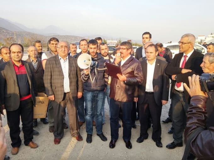 İşten çıkarılan 23 işçi için basın açıklaması yapıldı