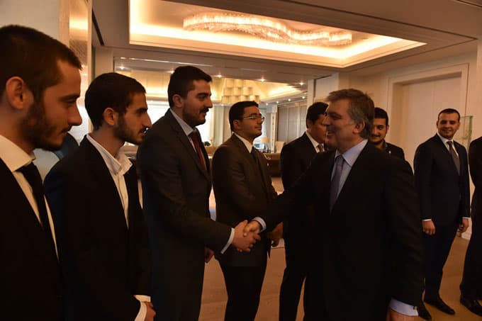 Milli Türk Talebe Birliği Abdullah Gül'ü ziyaret etti