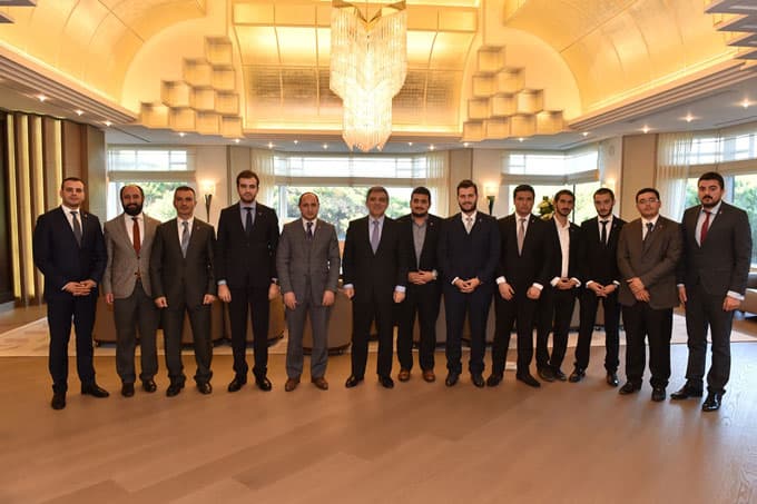 Milli Türk Talebe Birliği Abdullah Gül'ü ziyaret etti