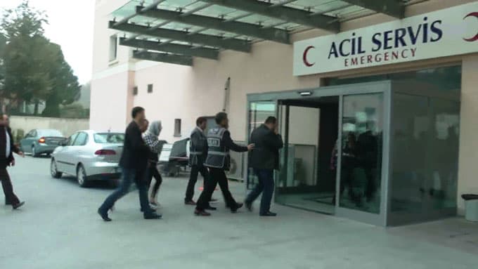 Özel bir bankaya usulsüz kredi operasyonu