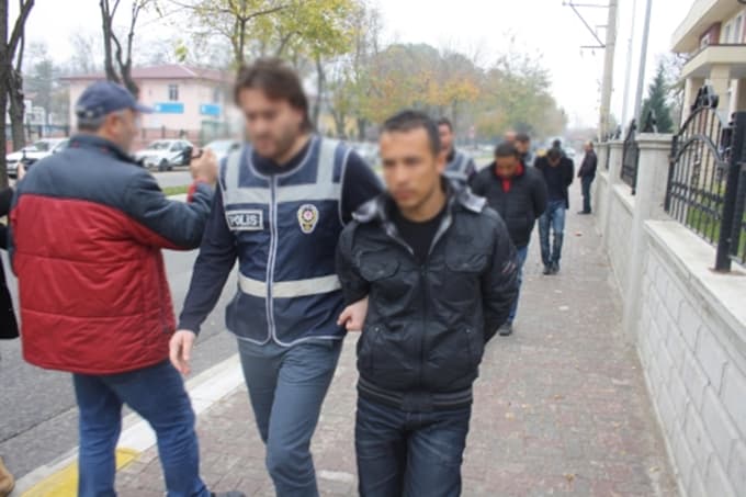 Vurgun yapan telefon dolandırıcıları yakalandı