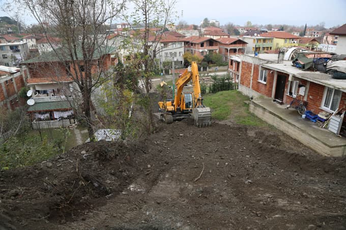 Sapanca Belediyesi çalışıyor