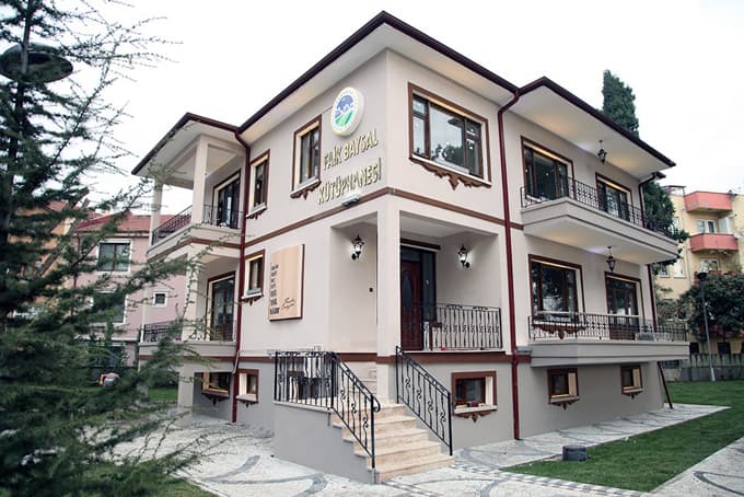 Faik Baysal Kütüphanesi'nde sona gelindi
