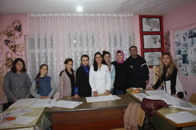 Ferizli'de resim kurslarına yoğun ilgi 