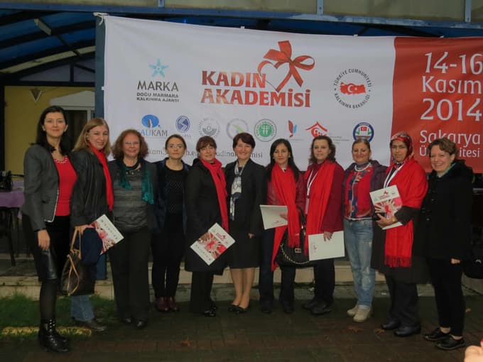 Kadın Akademisi sona erdi