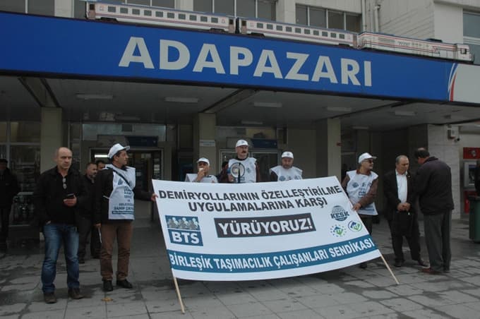 Demiryollarının özelleştirilmesine karşı açıklama yaptılar