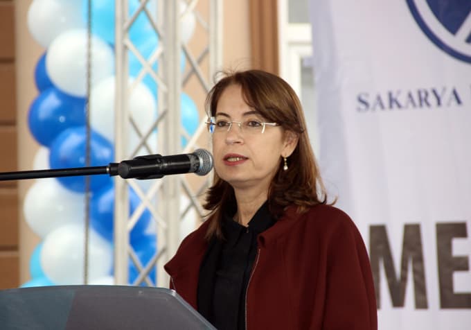 Bakan İslam açılışta 'Sıfır not' anısını anlattı