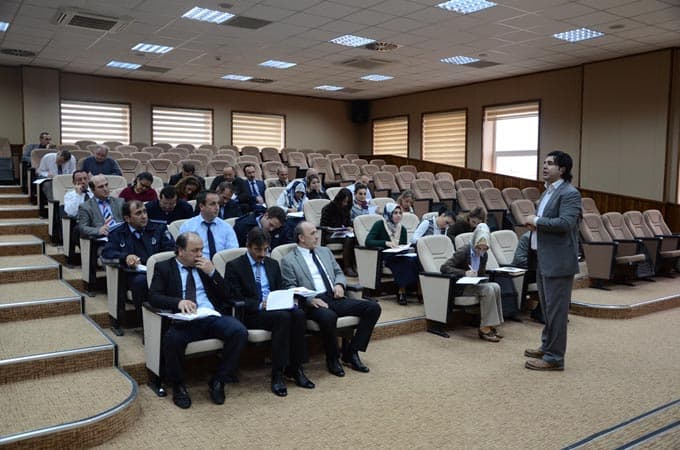 Belediye personeline kurum içi eğitim semineri