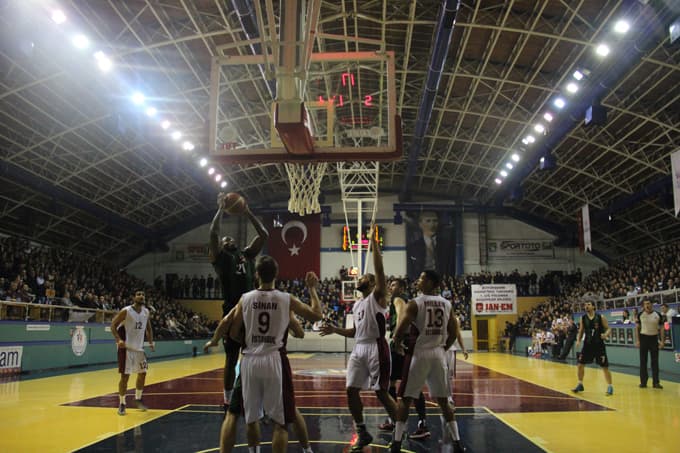 Sakarya B.B. 83-67 İ.T.Ü.  maç görüntüleri...
