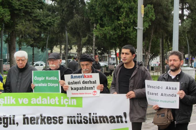 Dinler arası diyalog, küresel sistemin projesidir
