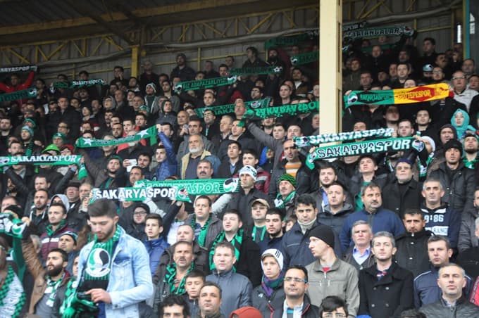 Sakaryaspor'un bileği bükülmüyor: 2-0