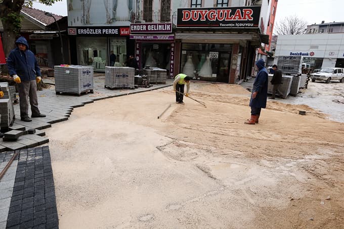 Çarşı daha güzel bir görünüme kavuşuyor