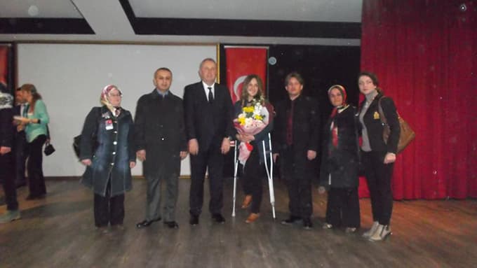 Engelli öğretmeni duygulandıran organizasyon 