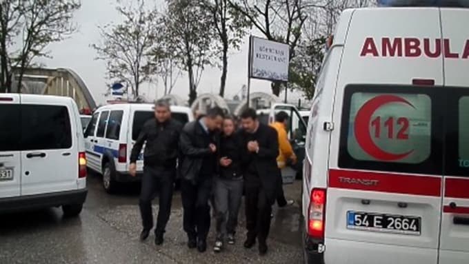 Eski Sakarya Köprüsü'nde intihar girişimi