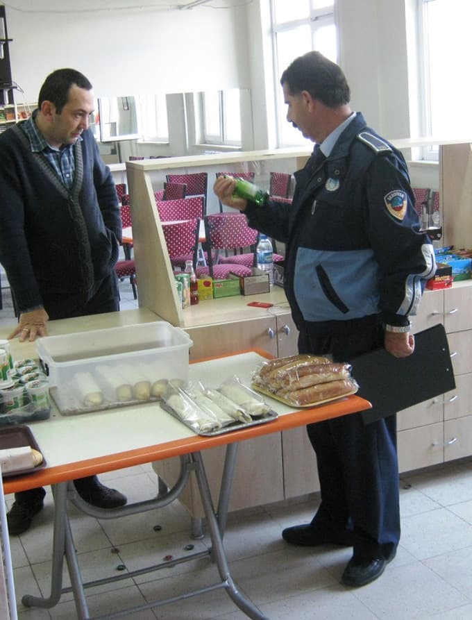 Serdivan'da okul kantinleri denetlendi