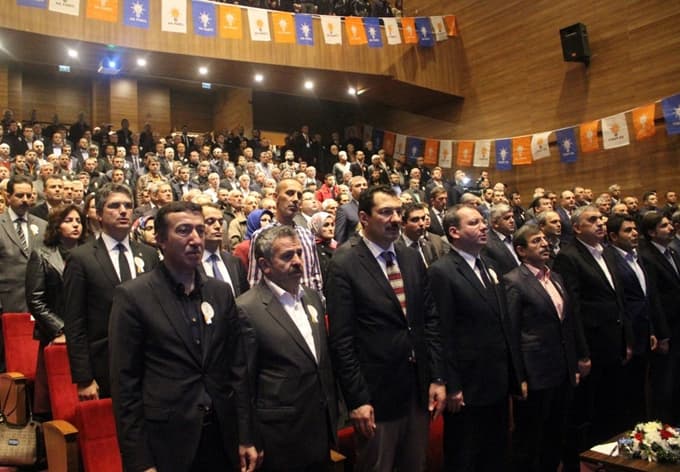 3.Olağan kongre,Bakan Güllüce'nin katılımıyla gerçekleşti