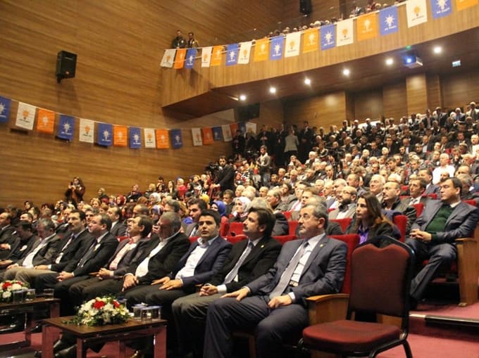 3.Olağan kongre,Bakan Güllüce'nin katılımıyla gerçekleşti