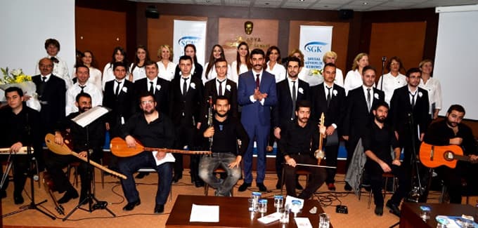 SGK Türk Halk Müziği topluluğundan konser