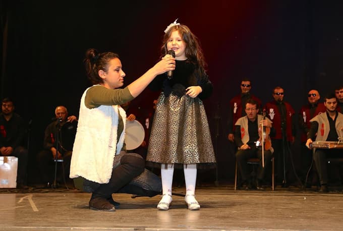 Duyarlı minibüs şoförüne ödül verildi