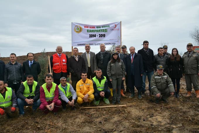 Karasu'da 'Bir Kan Bir Fidan' kampanyası