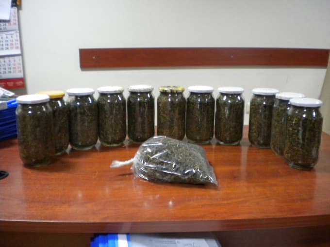 Polis 2,3 kg uyuşturucu madde ele geçirdi