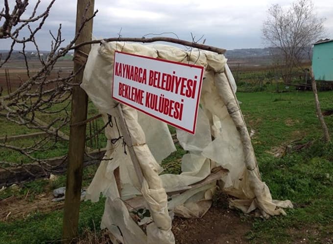 Kaynarca'da Mahallelinin İlginç Protestosu