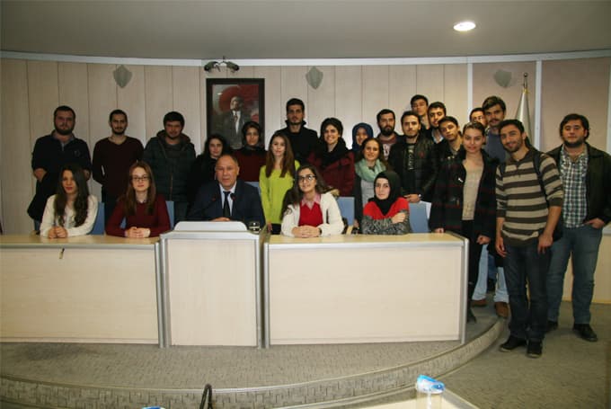 SAÜ Öğrencileri, Belediye Meclis'inin Toplantısına Katıldılar