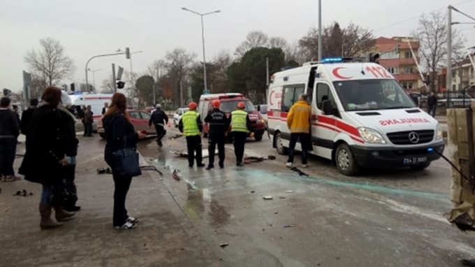 Donatım Mahallesi'nde kaza: 3 yaralı