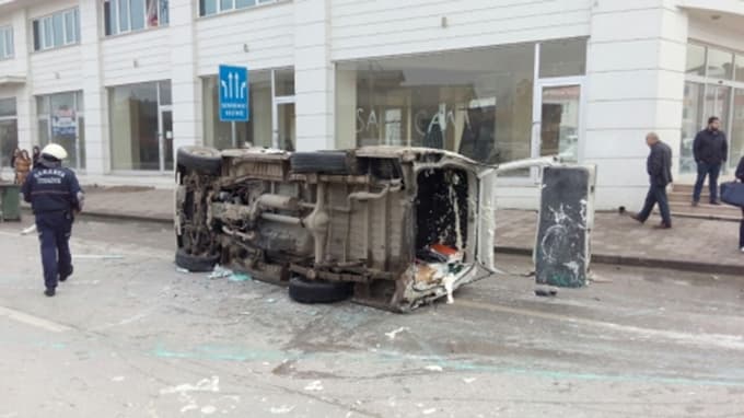 Donatım Mahallesi'nde kaza: 3 yaralı