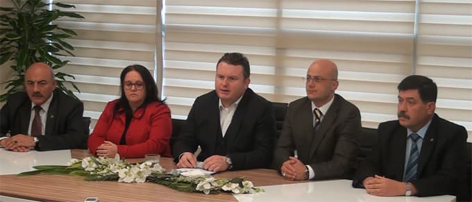 Levent Bülbül istifa edenlere sert çıktı