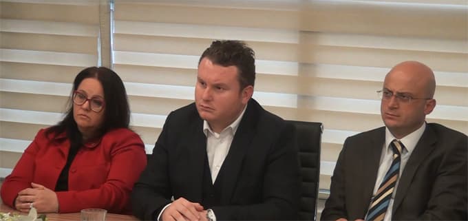 Levent Bülbül istifa edenlere sert çıktı