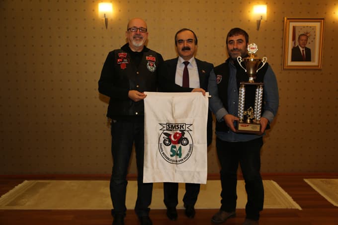 Motorsiklet Spor Kulübü Vali Coş'u ziyaret etti