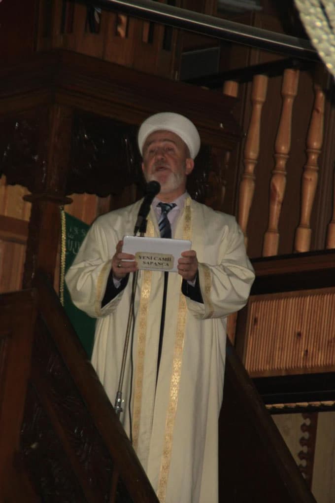 İmamdan cemaate teknolojik hizmet 