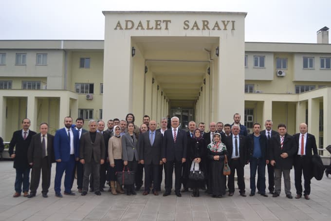 Başkan Ak, Mazbatasını aldı