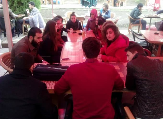 Öğrenci Konseyi Öğrencilerin Dertlerini Dinliyor