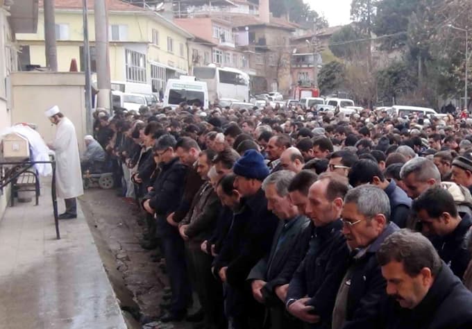 2 Genç Son Yolculuklarına Uğurlandılar!