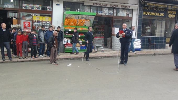 Otomobilin çarptığı çocuk yaralandı