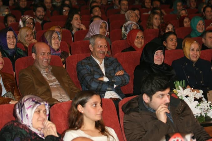 Adapazarı'nda Bedirhan Gökçe rüzgarı esti